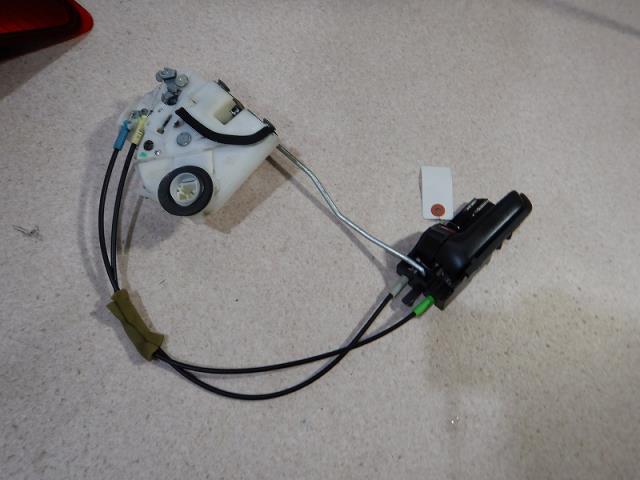 【中古】中古部品 セルボ HG21S 右ﾌﾛﾝﾄﾄﾞｱﾛｯｸｿﾚﾉｲﾄﾞ 【3330810100-001660312964550】