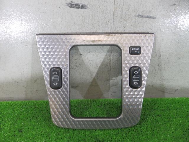 【中古】中古部品 ベンツ SLKクラス 170449 ﾊﾟﾜｰｳｲﾝﾄﾞｳｽｲｯﾁ 【3260250000-000025045061900】