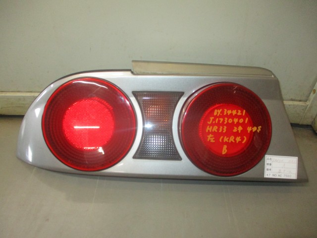 【中古】中古部品 スカイライン HR33 左ﾃｰﾙﾗﾝﾌﾟ 【3310160100-001409181415600】