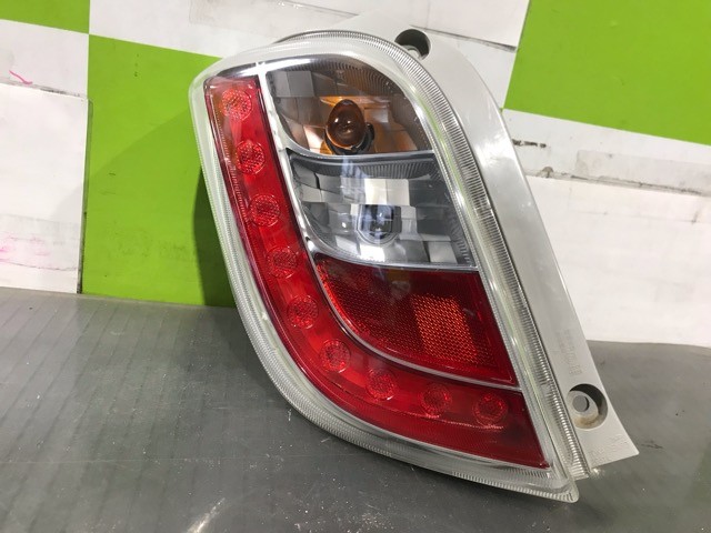 【中古】中古部品 ミライース LA300S 左ﾃｰﾙﾗﾝﾌﾟ 【3330530100-000005377715600】 10,230円