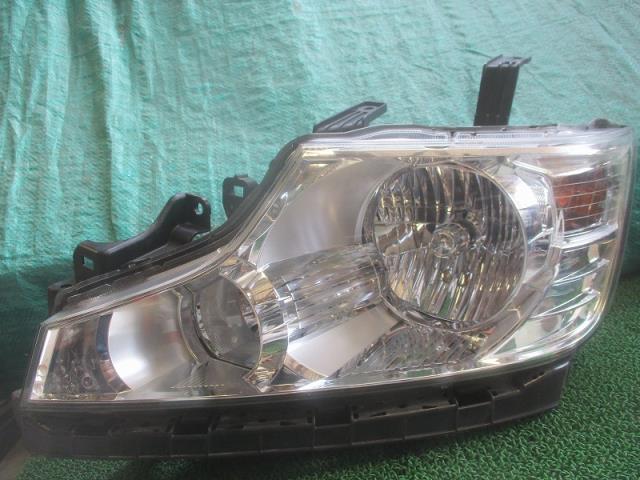 【中古】中古部品 ステップワゴン RK5 左ﾍｯﾄﾞﾗﾝﾌﾟ 【3500080000-240613000110900】