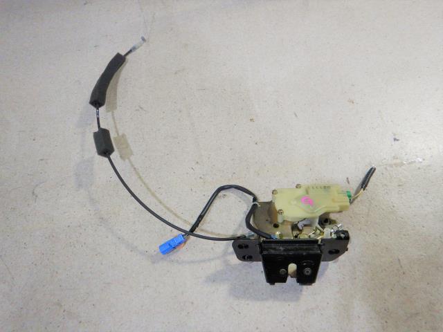 【中古】中古部品 フィット GD3 右ﾌﾛﾝﾄﾄﾞｱﾛｯｸｿﾚﾉｲﾄﾞ 【3330810100-000213143864550】