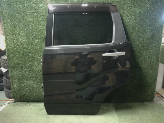 【中古】中古部品 ムーヴ LA150S 左ﾘｱﾄﾞｱ 【3260460000-250409000113400】 8,408円
