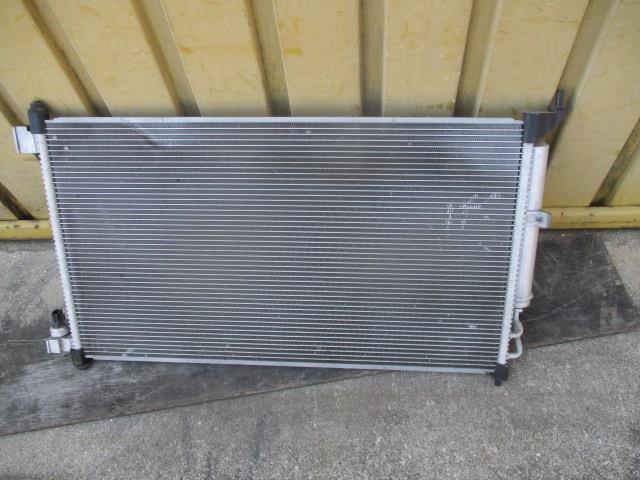 【中古】中古部品 キューブ Z12 ｺﾝﾃﾞﾝｻｰ 【3310190100-000255001160600】