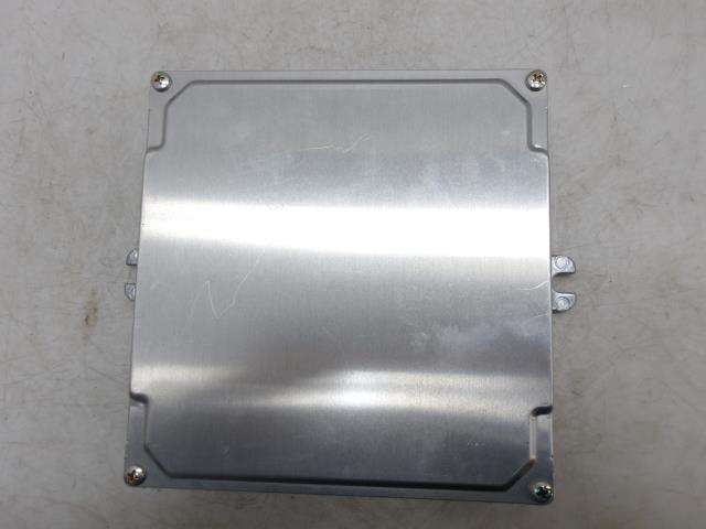 【中古】中古部品 ゼスト JE2 エンジンコンピューター 【3310250100-000253011763100】