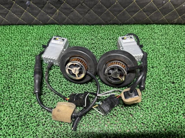 【中古】中古部品 タント LA600S ﾗｲﾄｺﾝﾄﾛｰﾙﾕﾆｯﾄ 【3330660100-000025307910810】