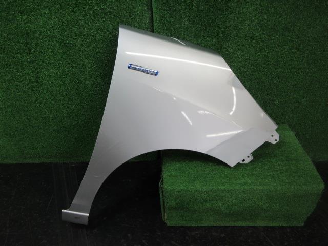【中古】再生部品 ソリオ MA36S 右フロントフェンダー 【3380010000-250417500210600】