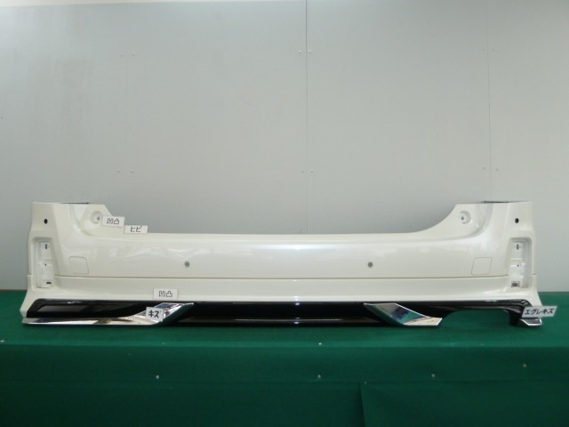 【中古】中古部品 ヴェルファイア AGH30W ﾘｱﾊﾞﾝﾊﾟｰ 【3380050000-000036939515100】