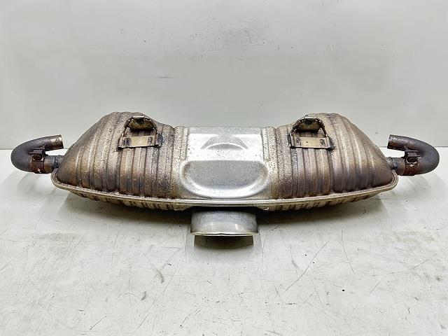 【中古】中古部品 ポルシェ ボクスター 986K ﾘｱﾏﾌﾗｰ 【3310070100-000090757622500】