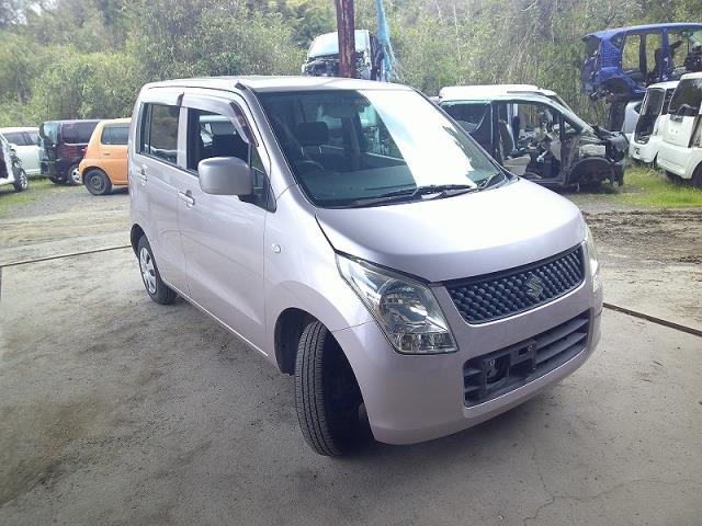 【中古】中古部品 ワゴンＲ MH23S 左ﾌﾛﾝﾄﾅｯｸﾙﾊﾌﾞ 【3340030100-287636000044340】