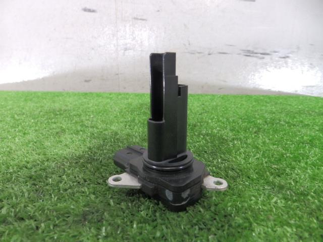 【中古】中古部品 ボルボ 60シリーズ FB420 ｴｱﾌﾛﾒｰﾀｰ 【3260250000-000025021760400】
