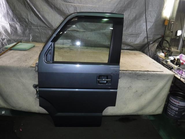 【中古】中古部品 エブリィ DA64W 左ﾌﾛﾝﾄﾄﾞｱ 【3330810100-001390275513200】 9,867円