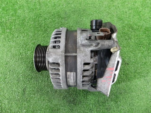 【中古】中古部品 ステップワゴン RK1 ｵﾙﾀﾈｰﾀｰ 【3260250000-000023178160200】