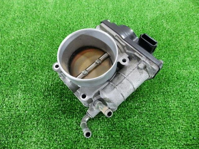 【中古】中古部品 エルグランド PE52 ｽﾛｯﾄﾙﾎﾞﾃﾞｨ 【3260250000-000023053720300】