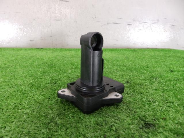 【中古】中古部品 ジャガー XF J05FA ｴｱﾌﾛﾒｰﾀｰ 【3260250000-000024142360400】