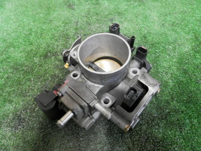 【中古】中古部品 ステップワゴン RF3 スロットルボディ 【3260250000-001534458120300】