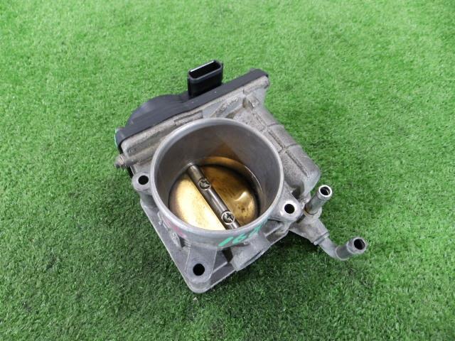 【中古】中古部品 エルグランド TNE52 ｽﾛｯﾄﾙﾎﾞﾃﾞｨ 【3260250000-000023168620300】｜e-cleマート