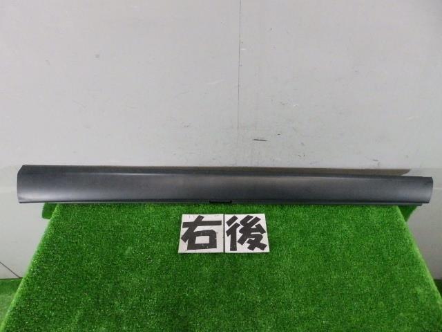 【中古】中古部品 エスティマ ACR50W 右ﾘｱﾄﾞｱﾌﾟﾛﾃｸﾀｰ 【3260250000-000023109613360】