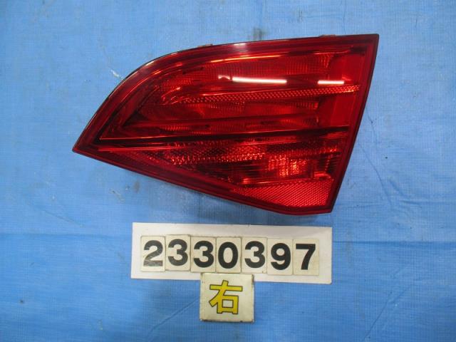 【中古】中古部品 アウディ A4 8KCDNF 右ﾌｨﾆｯｼｬｰﾊﾟﾈﾙ 【3310040100-000233039715210】