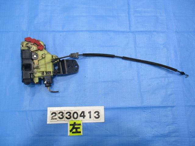 【中古】中古部品 VW ニュービートル 1YAZJ 左ﾌﾛﾝﾄﾄﾞｱﾛｯｸｿﾚﾉｲﾄﾞ 【3310040100-000233041364560】