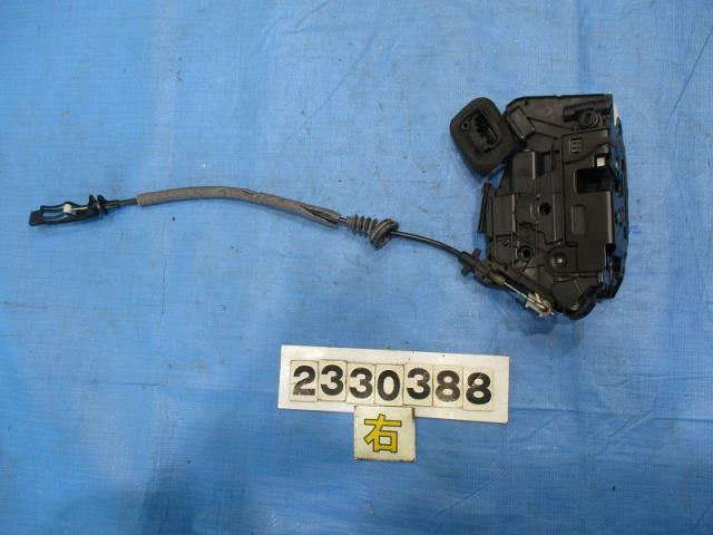 【中古】中古部品 VW ゴルフヴァリアント AUCJZ 右ﾘｱﾄﾞｱﾛｯｸｿﾚﾉｲﾄﾞ 【3310040100-000233038864570】