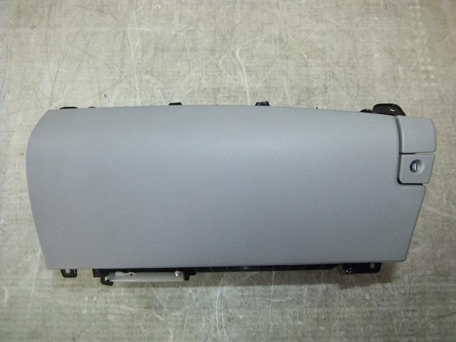 【中古】中古部品 クラウン GRS200 ｸﾞﾛｰﾌﾞBOX 【3310050100-231025000170210】