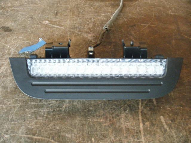 【中古】中古部品 タント LA600S ﾊｲﾏｳﾝﾄｽﾄｯﾌﾟﾗﾝﾌﾟ 【3310050100-000203031415830】