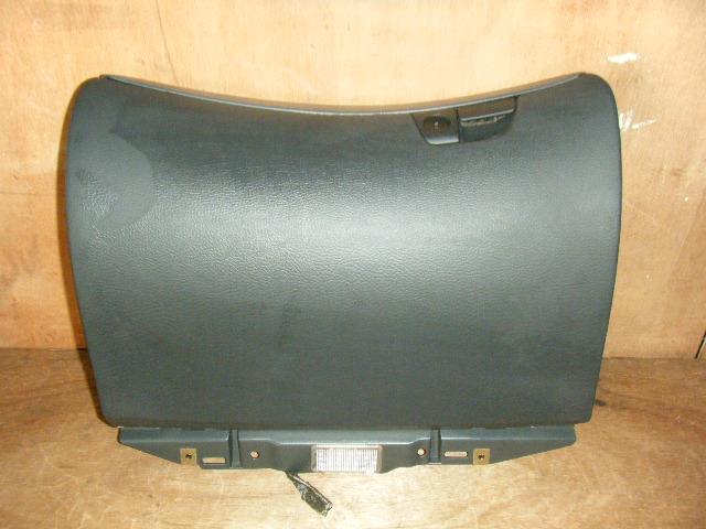 【中古】中古部品 ボルボ 70シリーズ SB5244W ｸﾞﾛｰﾌﾞBOX 【3310050100-001375066470210】
