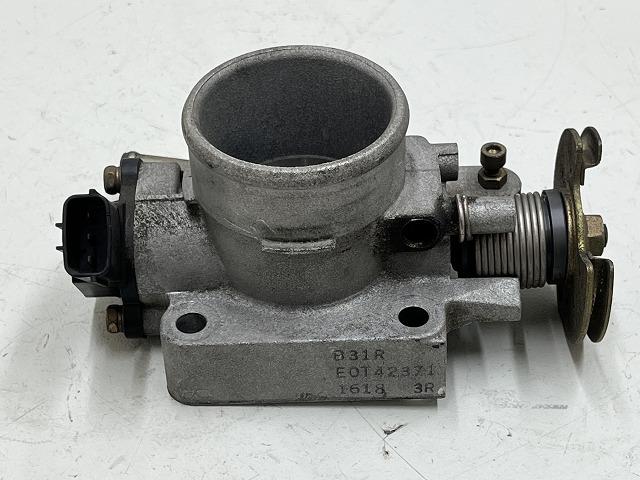 【中古】中古部品 デミオ DW3W ｽﾛｯﾄﾙﾎﾞﾃﾞｨ 【3310070100-000570142720300】