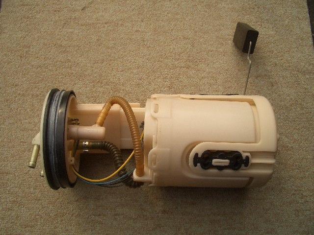 【中古】中古部品 VW パサート 3BAPU ﾌｭｰｴﾙﾎﾟﾝﾌﾟ 【3310070100-000892163620600】