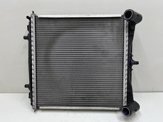 【中古】中古部品 ポルシェ ボクスター 986K ﾗｼﾞｴｰﾀ 【3310070100-000173006720400】