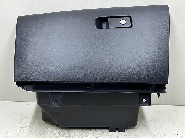 【中古】中古部品 ボルボ 60シリーズ FB4164T ｸﾞﾛｰﾌﾞBOX 【3310070100-0000Y0760570210】｜e-cleマート