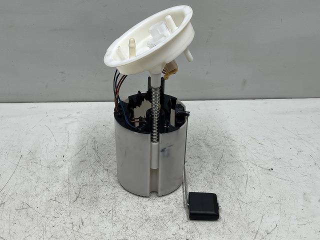 【中古】中古部品 BMW 1シリーズ UE16 ﾌｭｰｴﾙﾎﾟﾝﾌﾟ 【3310070100-0000Y0761120600】