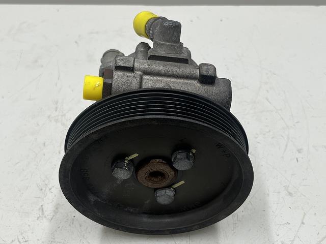 【中古】中古部品 BMW Z3 CN22 ﾊﾟﾜｽﾃﾍﾞｰﾝﾎﾟﾝﾌﾟ 【3310070100-000090750243300】