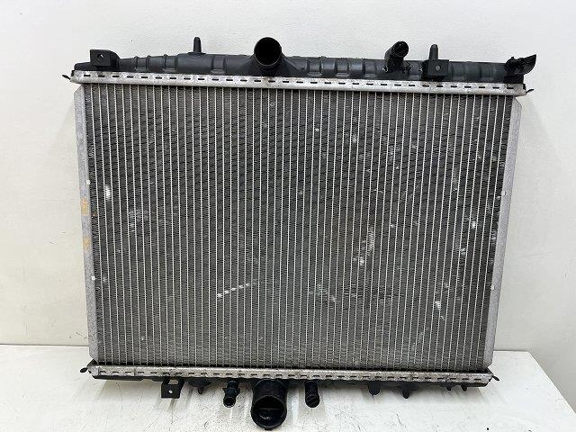 【中古】中古部品 プジョー 406 D9 ﾗｼﾞｴｰﾀ 【3310070100-000213009520400】 18,666円