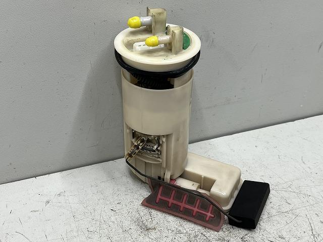 【中古】中古部品 プジョー 106 S2S ﾌｭｰｴﾙﾎﾟﾝﾌﾟ 【3310070100-000090745520600】