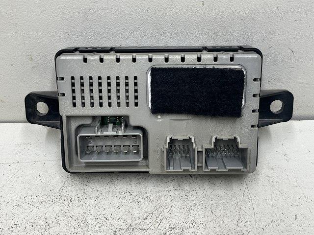 【中古】中古部品 リンカーン ナビゲーター 5LMFL28 シートコンピューター 【3310070100-0000Y0748564200】|e-cleマート