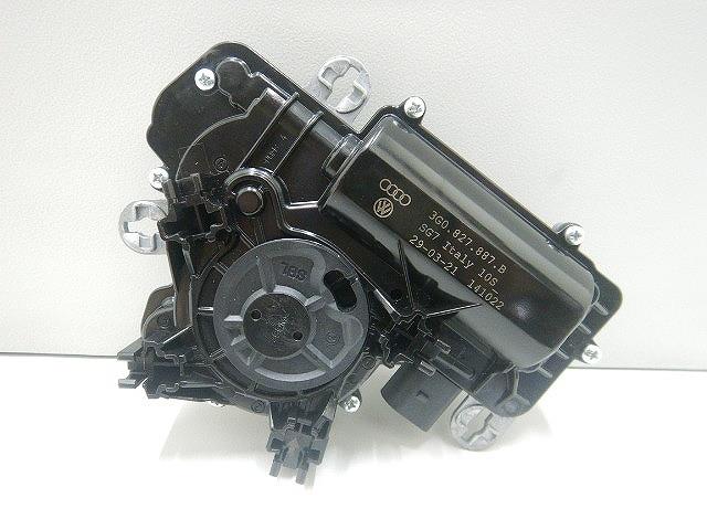 【中古】中古部品 VW パサート 3CDPC トランク・バックドアクローザーモーター 【3310070100-000090736766200】