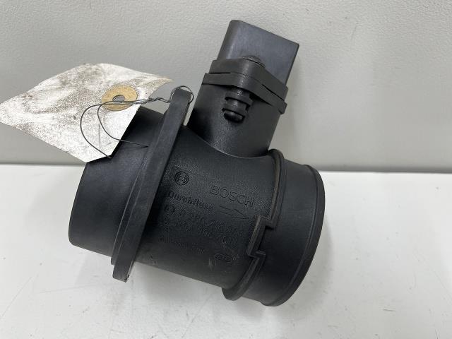 【中古】中古部品 アウディ A3 8LAUQ ｴｱﾌﾛﾒｰﾀｰ 【3310070100-000673875160400】 19,048円