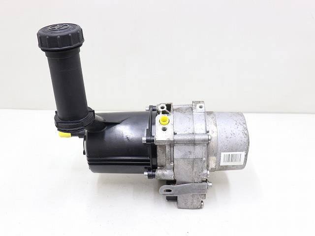 【中古】中古部品 シトロエン C4 B5NFU パワステベーンポンプ 【3310070100-000183019643300】