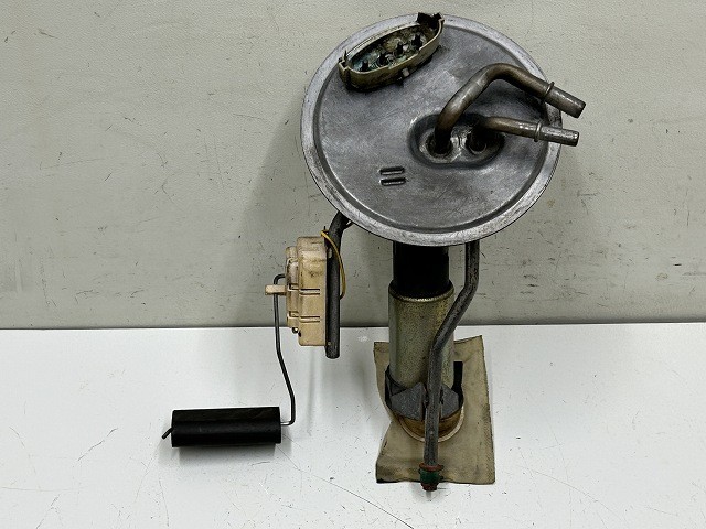 【中古】中古部品 フォード トーラス TS382 ﾌｭｰｴﾙﾎﾟﾝﾌﾟ 【3310070100-000233781820600】