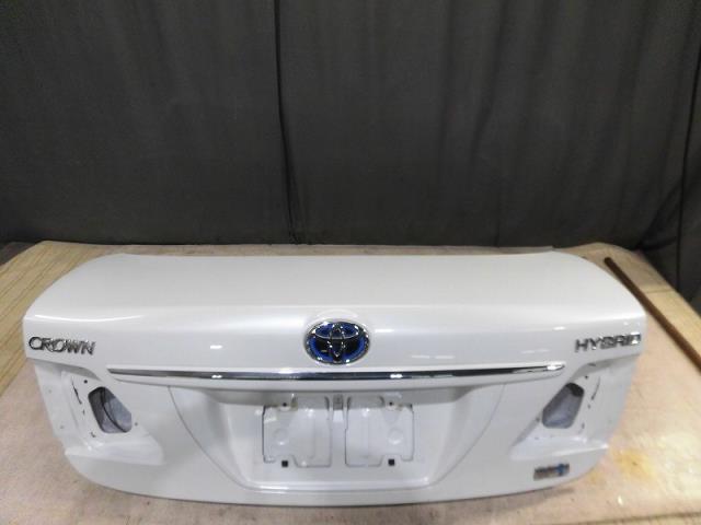 【中古】中古部品 クラウン GWS204 トランクリッド 【3330810100-001581724715300】|e-cleマート
