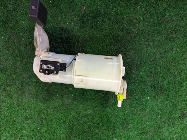 【中古】中古部品 ワゴンＲ MH22S ﾌｭｰｴﾙﾎﾟﾝﾌﾟ 【3310080100-240827000220600】