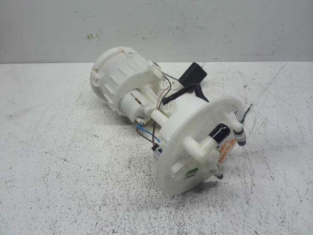 【中古】中古部品 タント LA650S ﾌｭｰｴﾙﾎﾟﾝﾌﾟ 【3310160100-000004299820600】