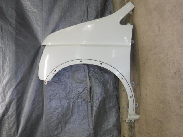 【中古】中古部品 ステップワゴン RF5 左ﾌﾛﾝﾄﾌｪﾝﾀﾞｰ 【3330810100-001348086510700】