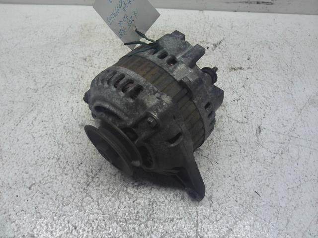 【中古】中古部品 デリカ L036P オルタネーター 【3310160100-000004266560200】