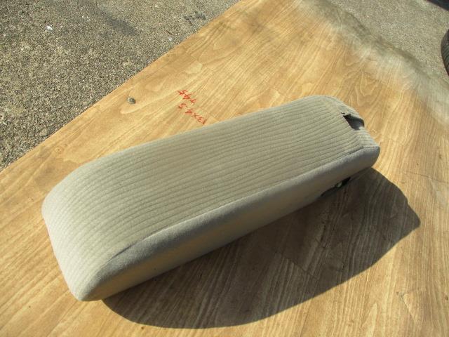 【中古】中古部品 ハイゼットアトレ S321G ｱｰﾑﾚｽﾄ 【3310190100-000244006070460】
