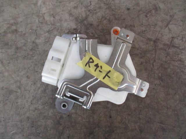 【中古】中古部品 ムーヴラテ L550S ﾄﾗﾝｸ･ﾊﾞｯｸﾄﾞｱﾛｯｸｿﾚﾉｲﾄﾞ 【3310190100-000223017964597】 4,296円