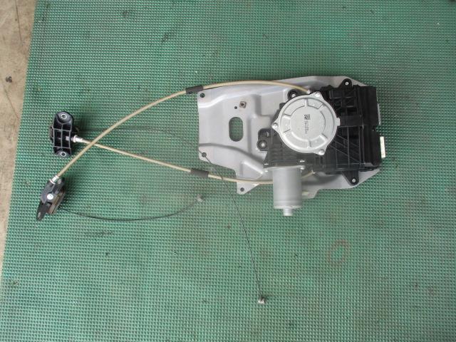 【中古】中古部品 ステップワゴン RK5 右ﾊﾟﾜｰｽﾗｲﾄﾞﾄﾞｱﾓｰﾀｰ 【3310190100-000244000364650】 8,724円