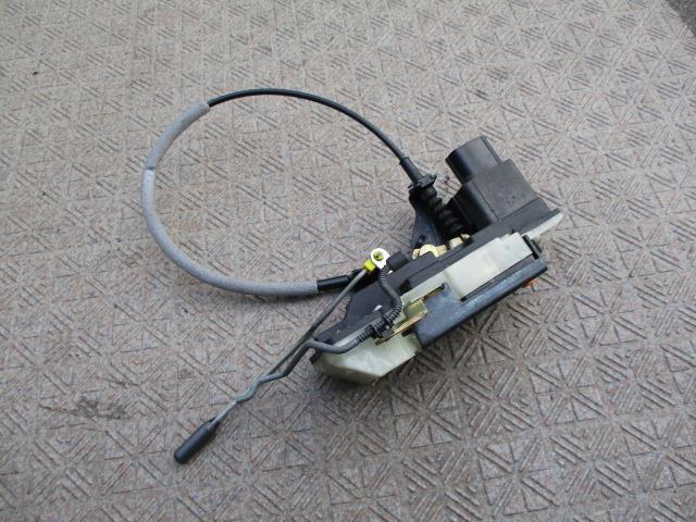 【中古】中古部品 ボルボ 70シリーズ SB5244W 右ﾘｱﾄﾞｱﾛｯｸｿﾚﾉｲﾄﾞ 【3310190100-001321672864571】